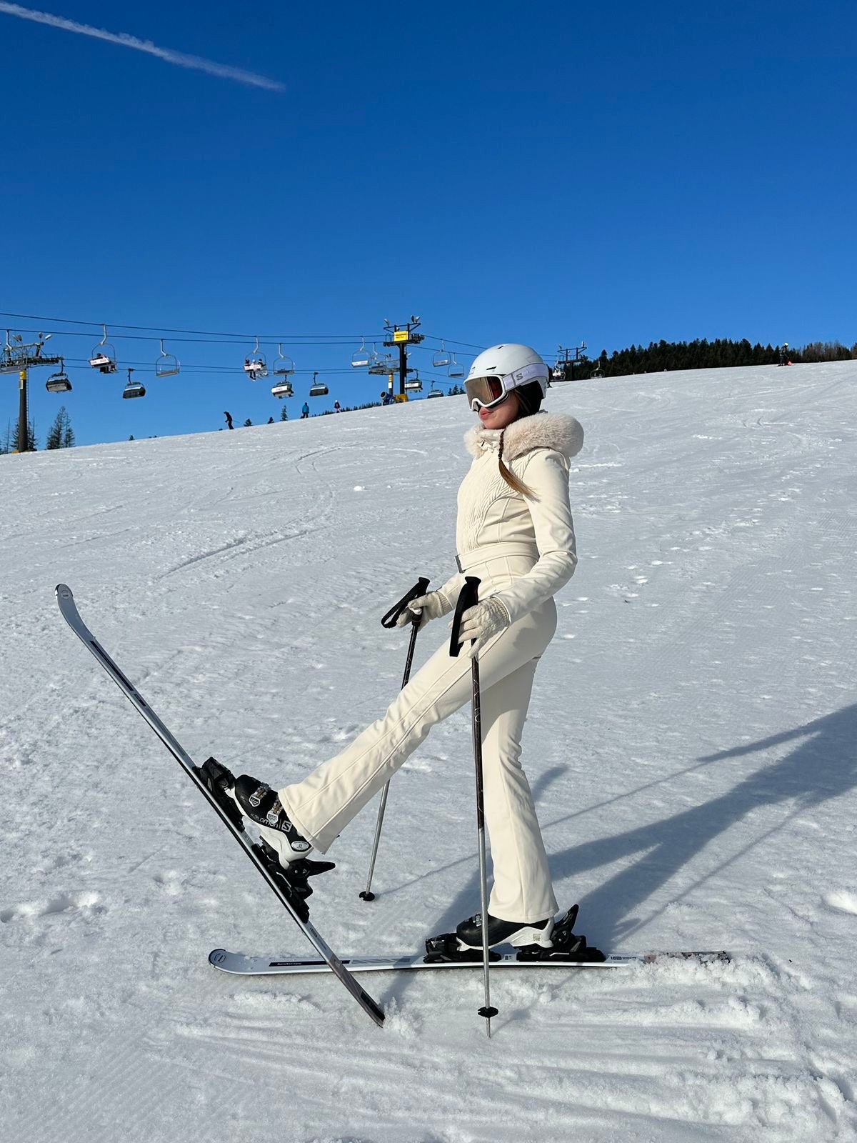 combinaison ski oysho blanc cassé torsadé taille S capuche fourrure d’usure le recco