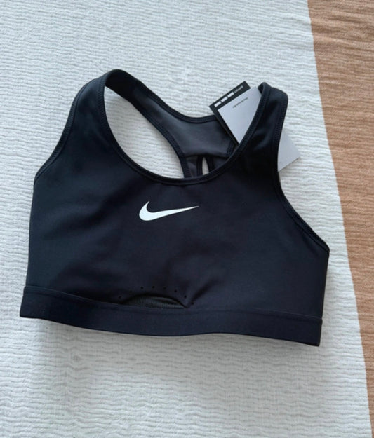 brassière nike lot de neuves 100% authentiques taille S noir 80% remise